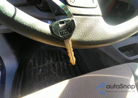 2005 Dodge Dakota Slt from USA, damaged, VIN 1D7HW42N15S260488